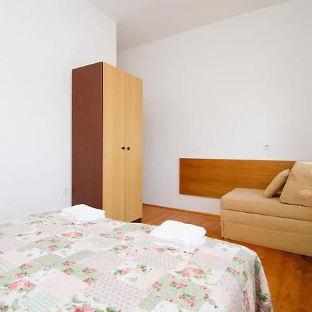 Laura'S Apartment โปเรช ภายนอก รูปภาพ